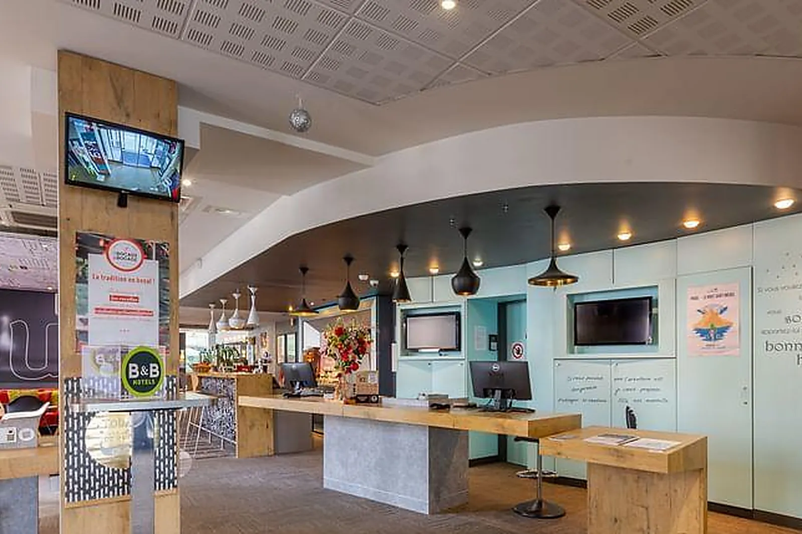 Lieux événementiels, B&B CHARTRES CENTRE CATHÉDRALE***