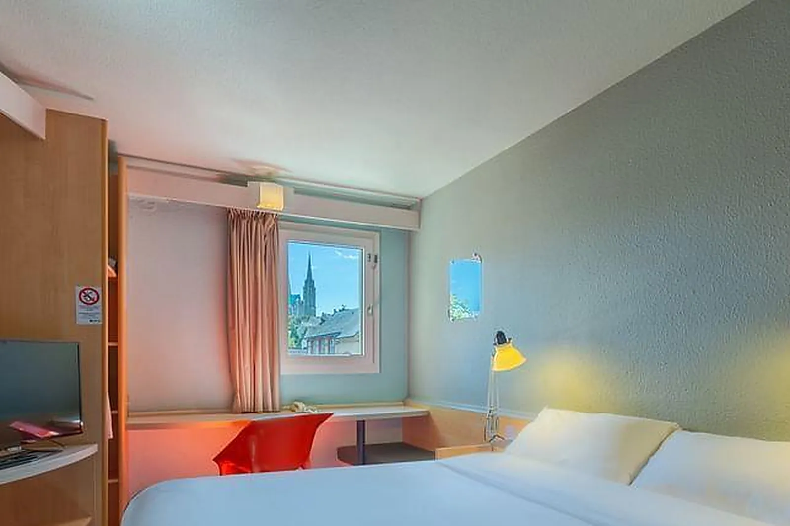 Lieux événementiels, B&B CHARTRES CENTRE CATHÉDRALE***