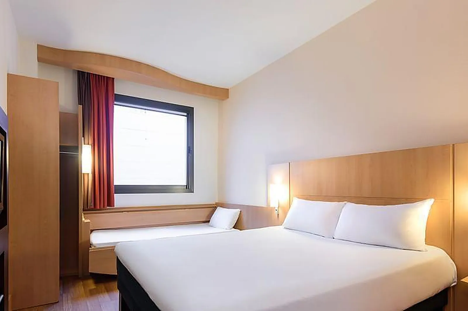 Lieux événementiels, B&B HÔTEL LYON EUREXPO BRON