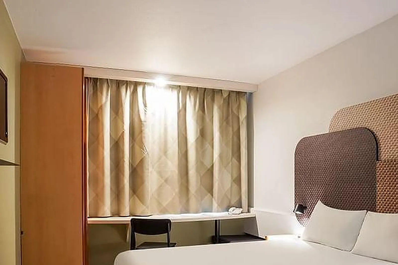 Lieux événementiels, B&B HÔTEL PARIS NORD 2 CDG AÉROPORT***