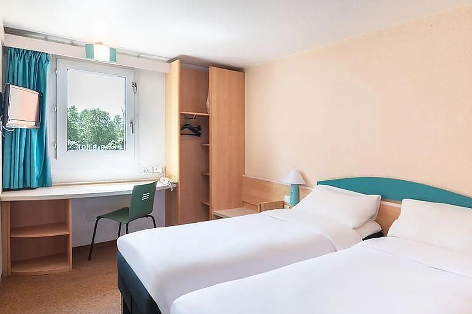 Lieux événementiels, B&B ROUEN CENTRE RIVE DROITE***