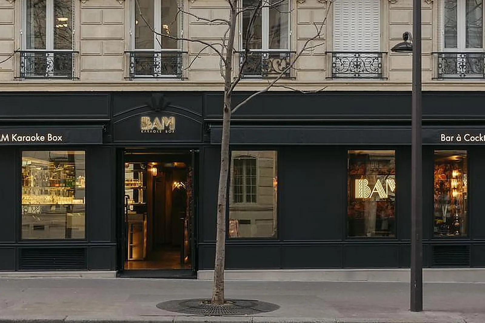 Lieux événementiels, BAM KARAOKE BOX ETOILE