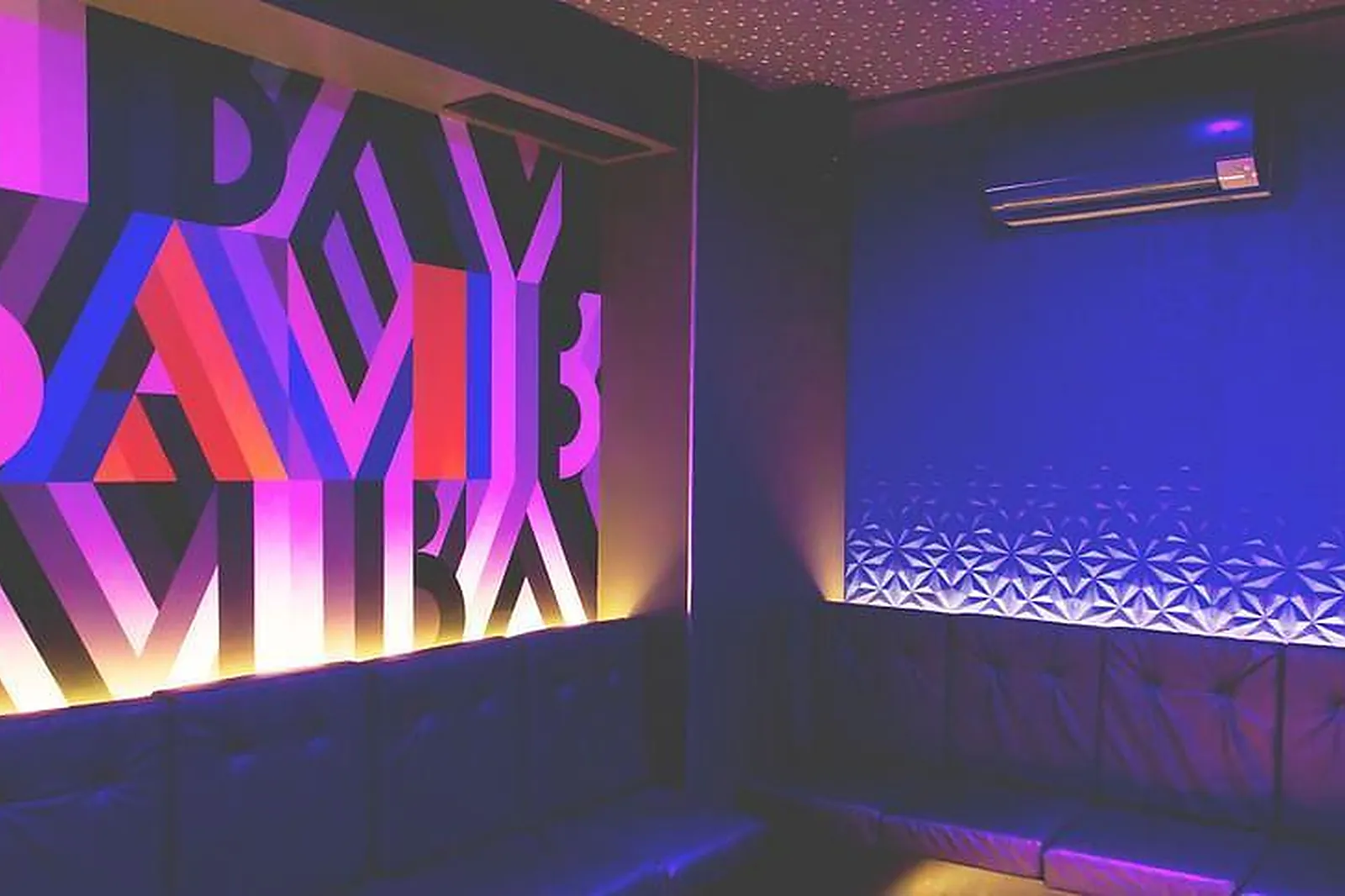 Lieux événementiels, BAM KARAOKE BOX RICHER