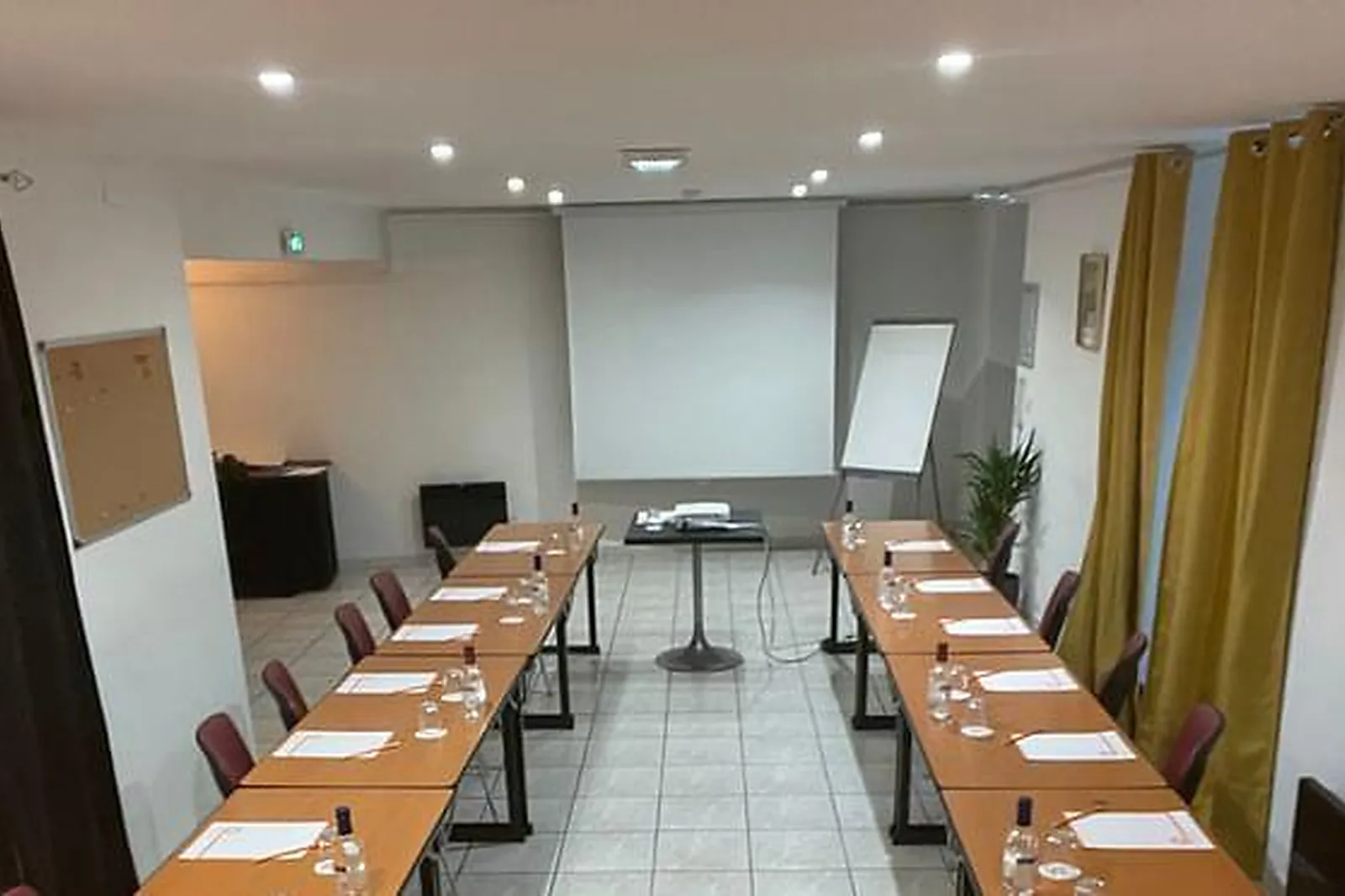 Lieux événementiels, BDX HÔTEL - LES COLLECTIONNEURS