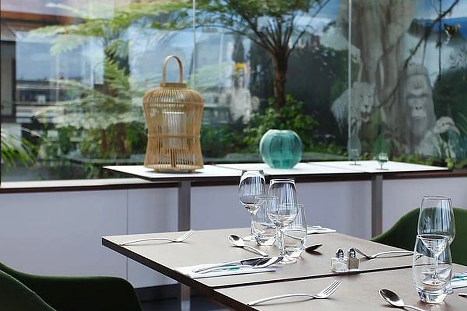 Lieux événementiels, BRASSERIE LA-HAUT