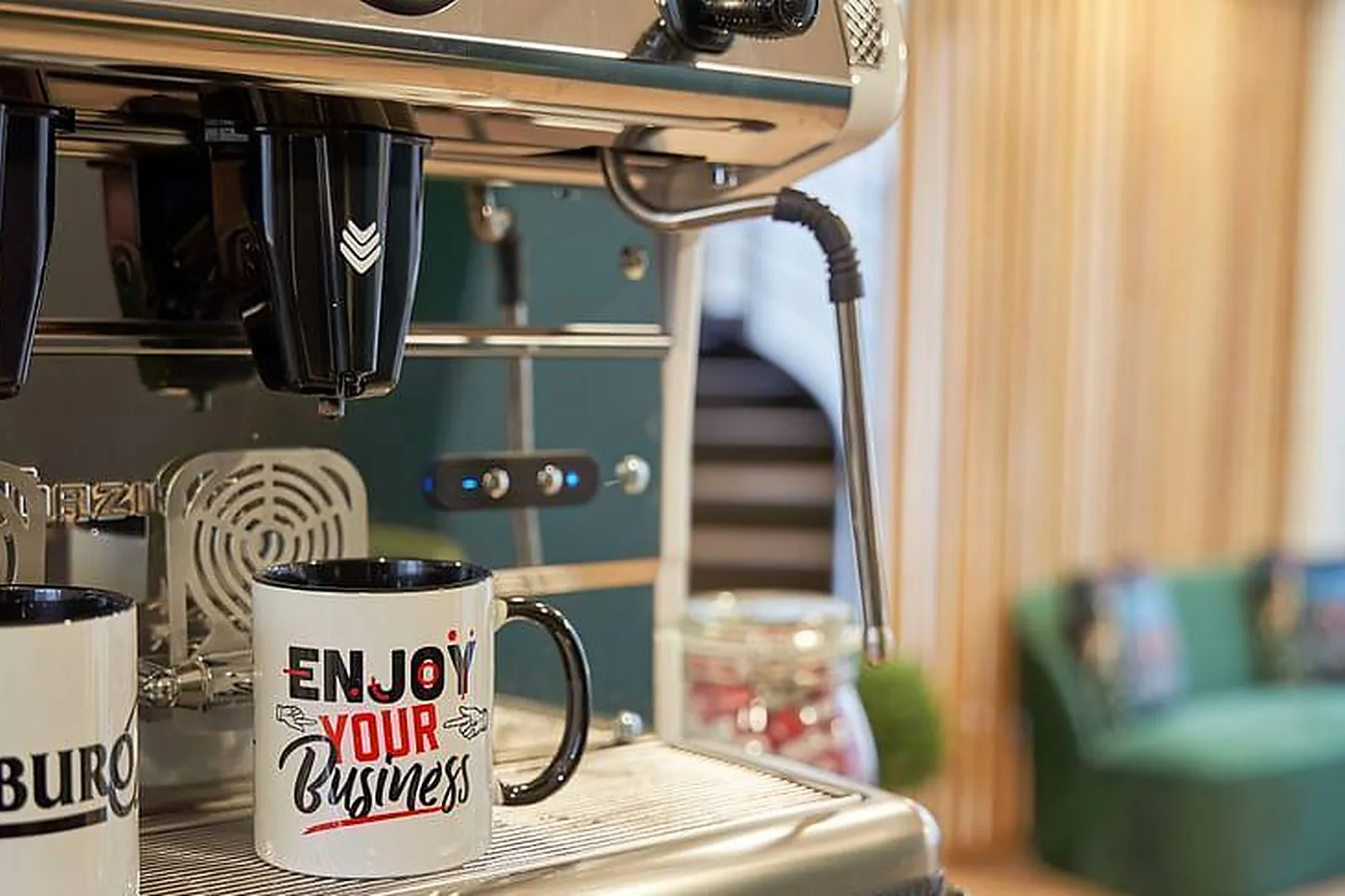 Lieux événementiels, COWORKING LA LOUVIÈRE