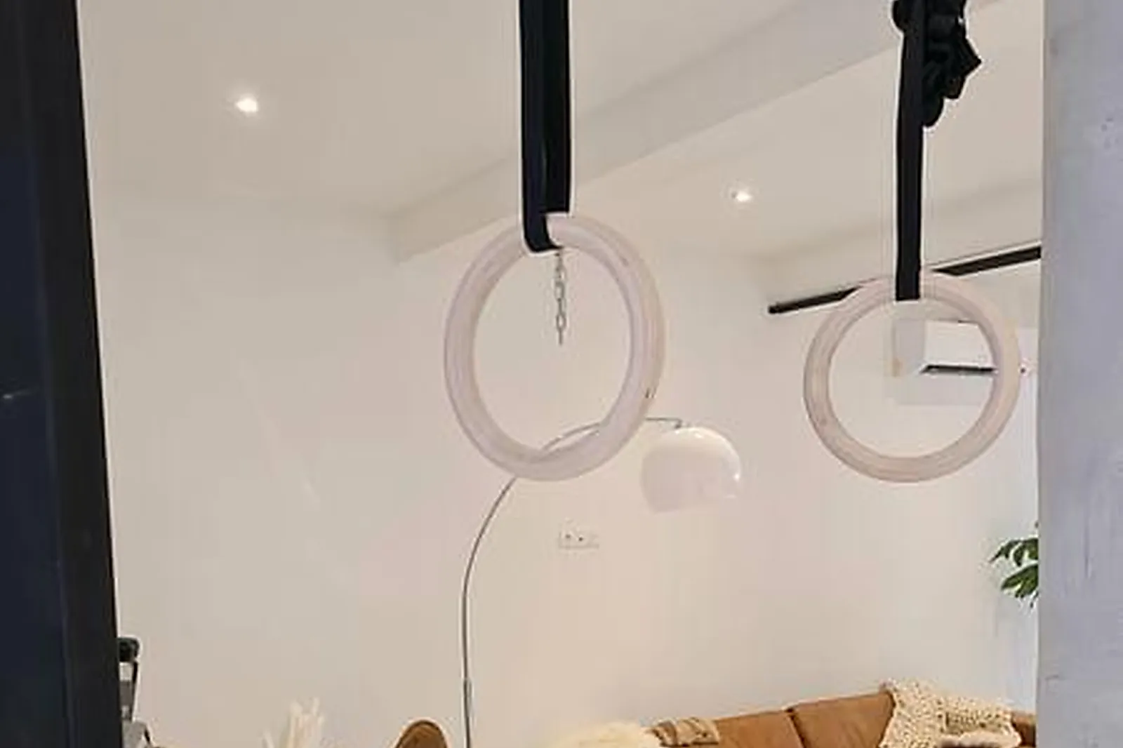 Lieux événementiels, B