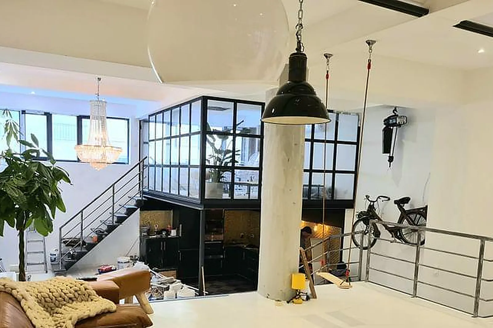 Lieux événementiels, B