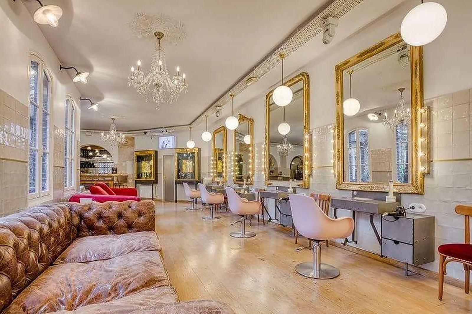 Lieux événementiels, BAINS DOUCHES SAINT-GERMAIN-DES-PRÉS