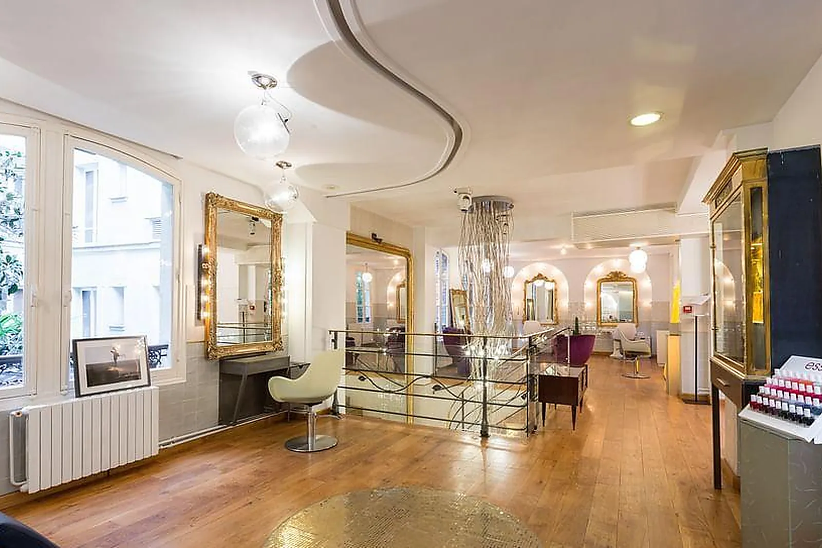 Lieux événementiels, BAINS DOUCHES SAINT-GERMAIN-DES-PRÉS