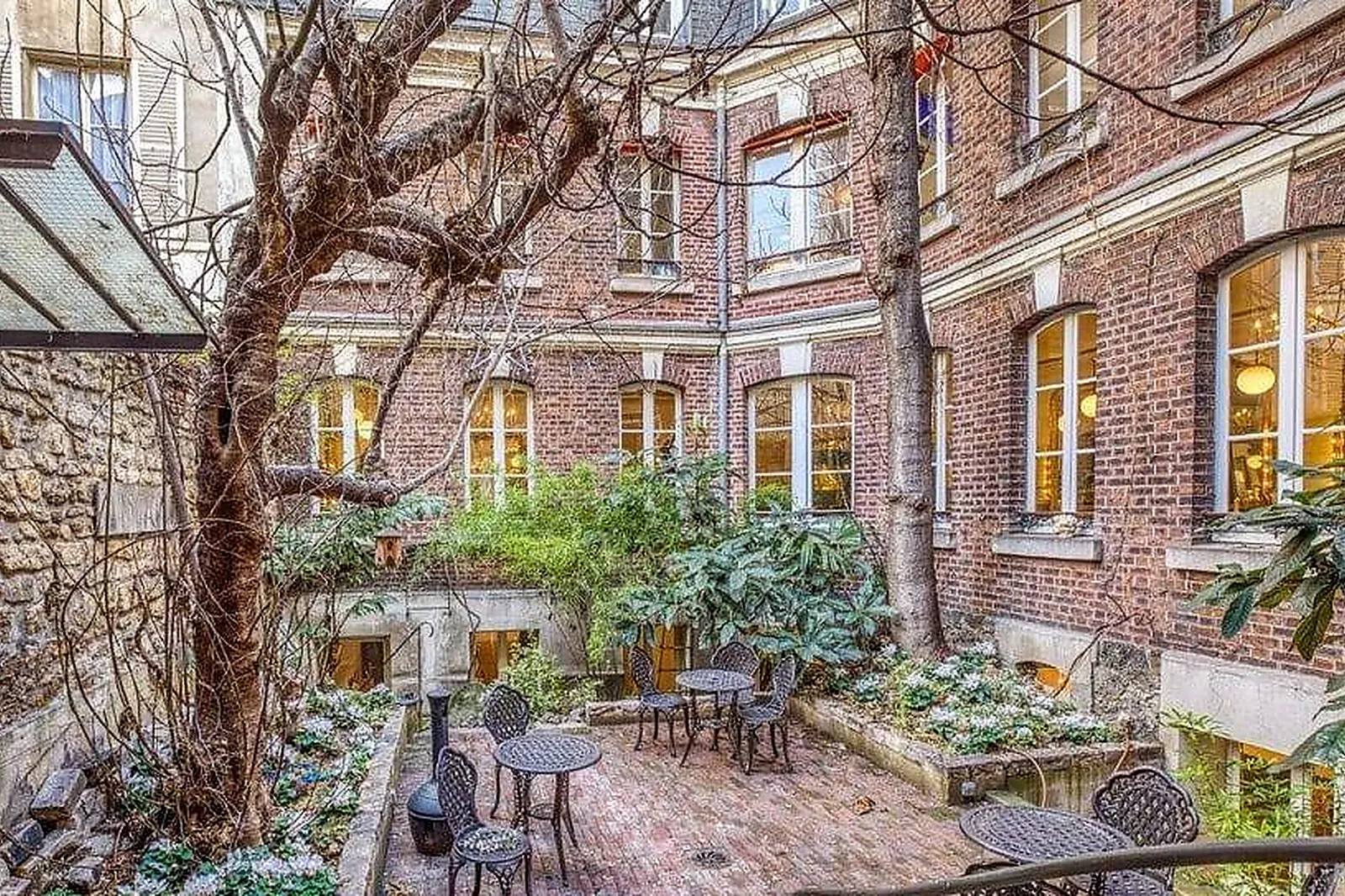 Lieux événementiels, BAINS DOUCHES SAINT-GERMAIN-DES-PRÉS