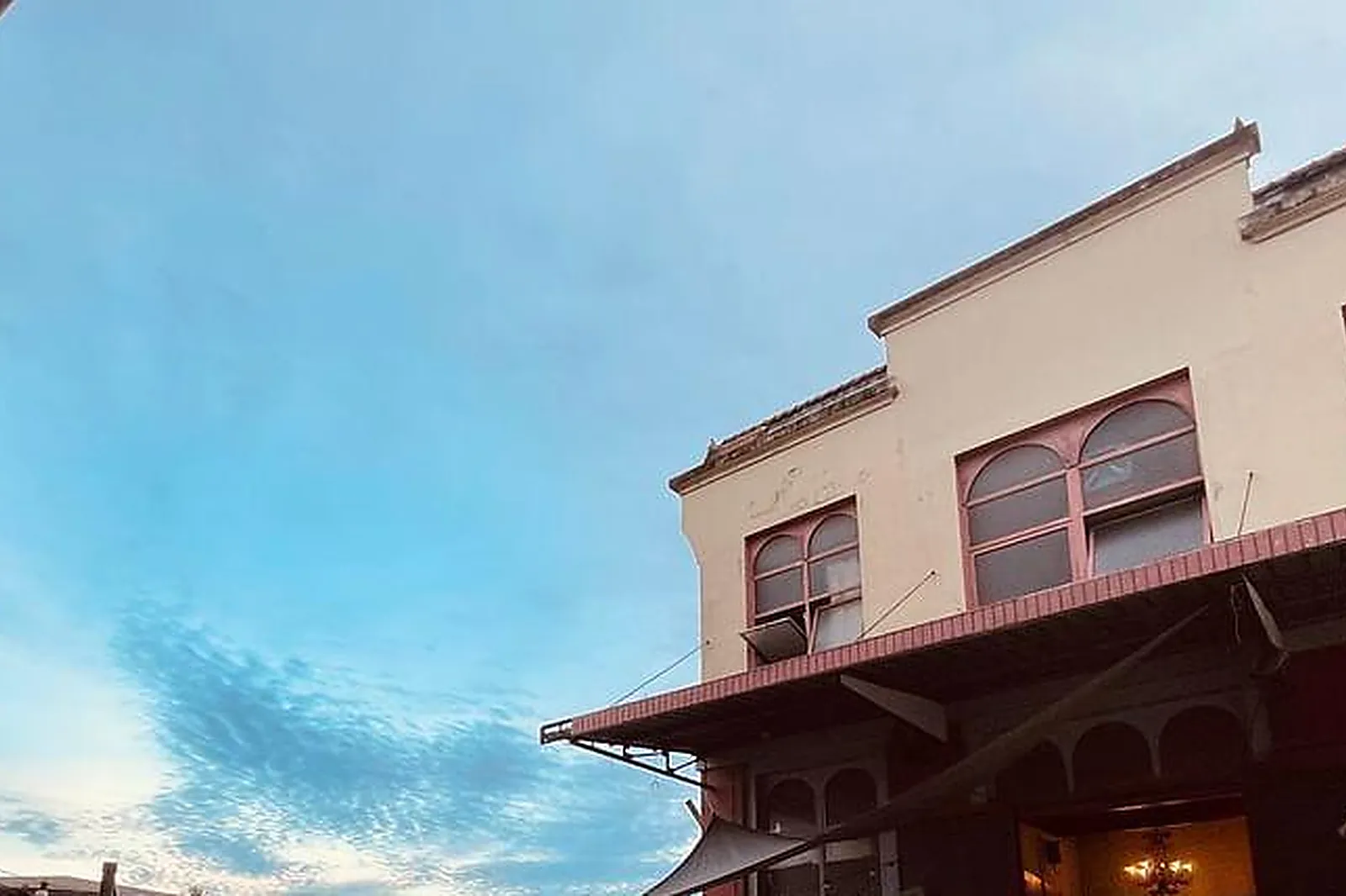 Lieux événementiels, BAR DU CROISEUR