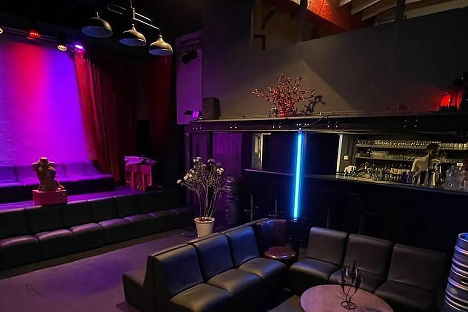 Lieux événementiels, BAR DU CROISEUR