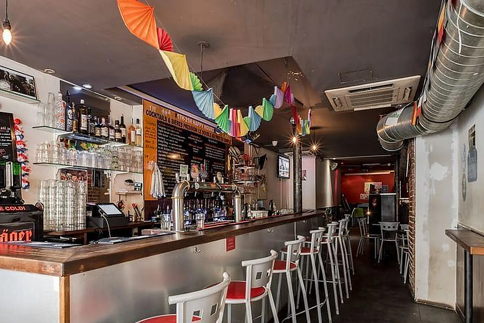 Lieux événementiels, BAR À MINES