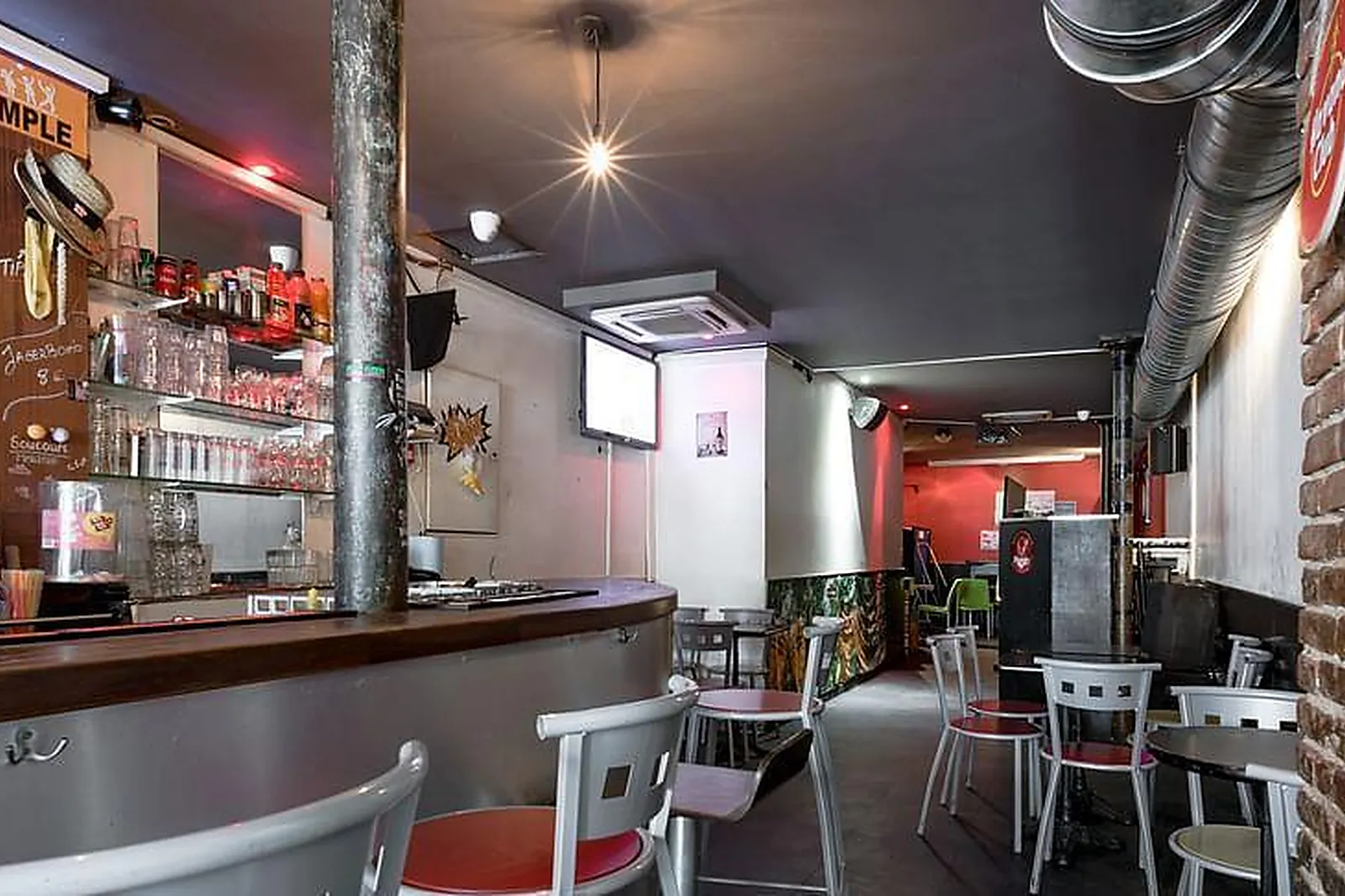 Lieux événementiels, BAR À MINES