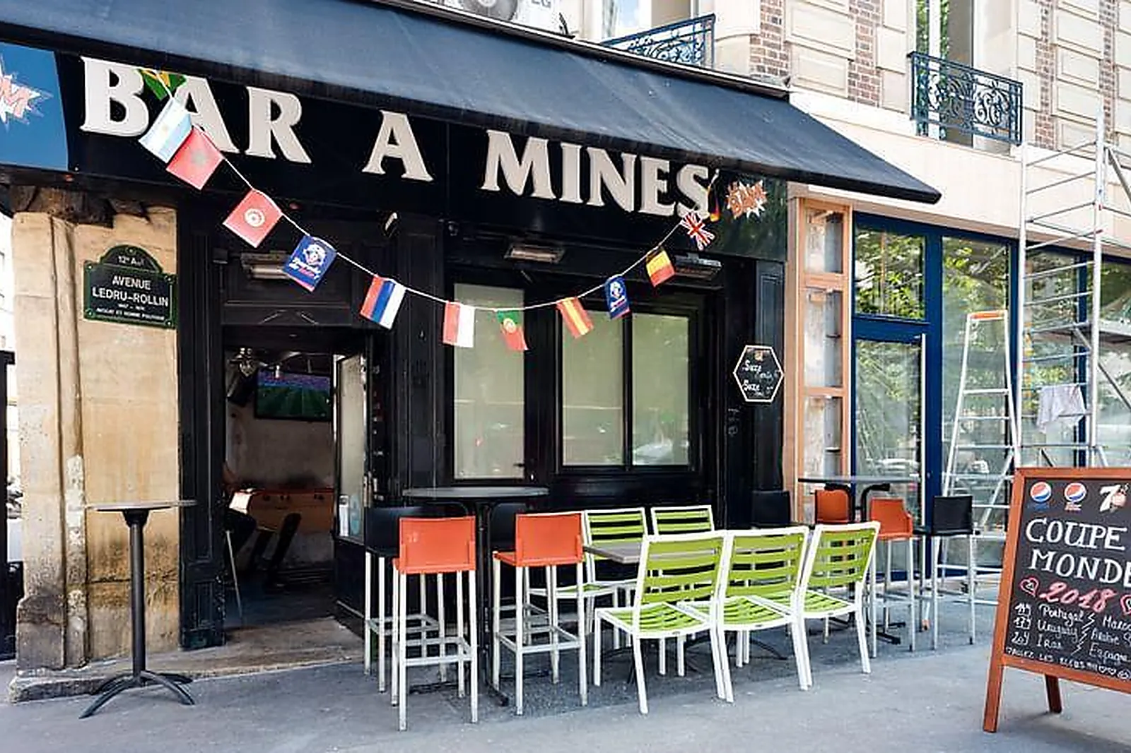 Lieux événementiels, BAR À MINES