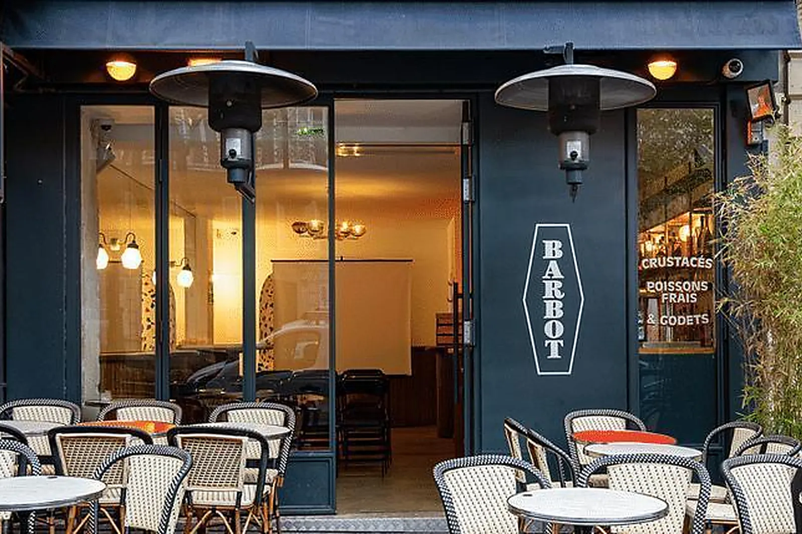 Lieux événementiels, BARBOT