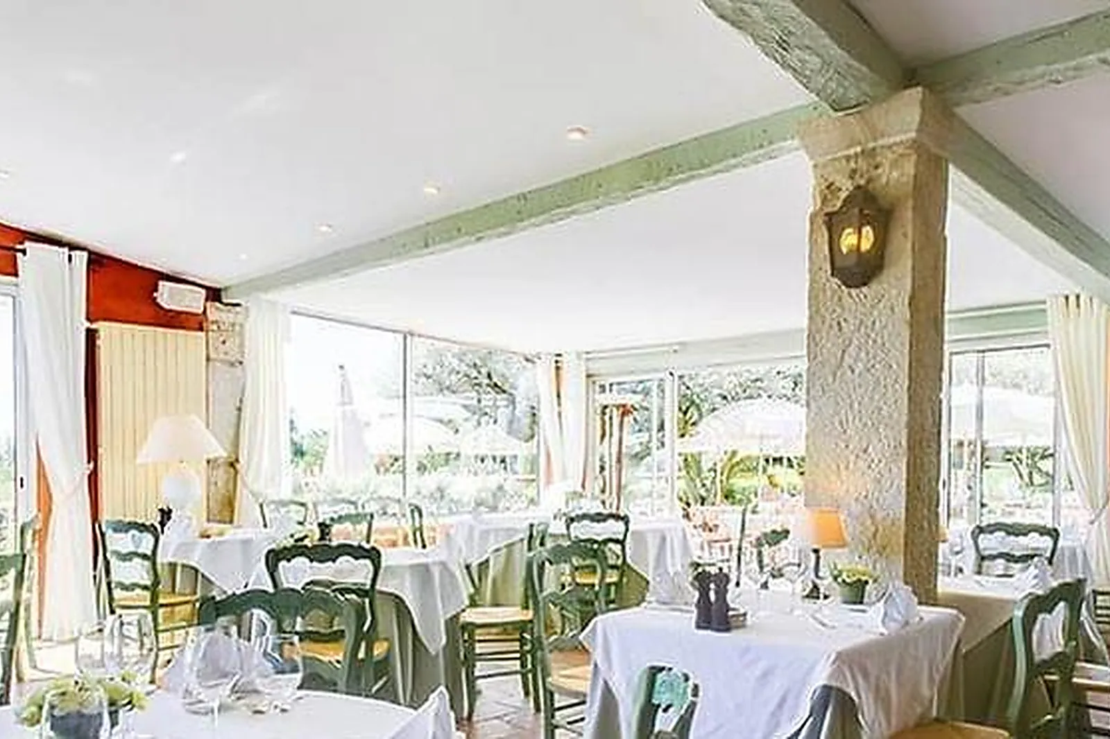 Lieux événementiels, BASTIDE DU CALALOU HÔTEL ****