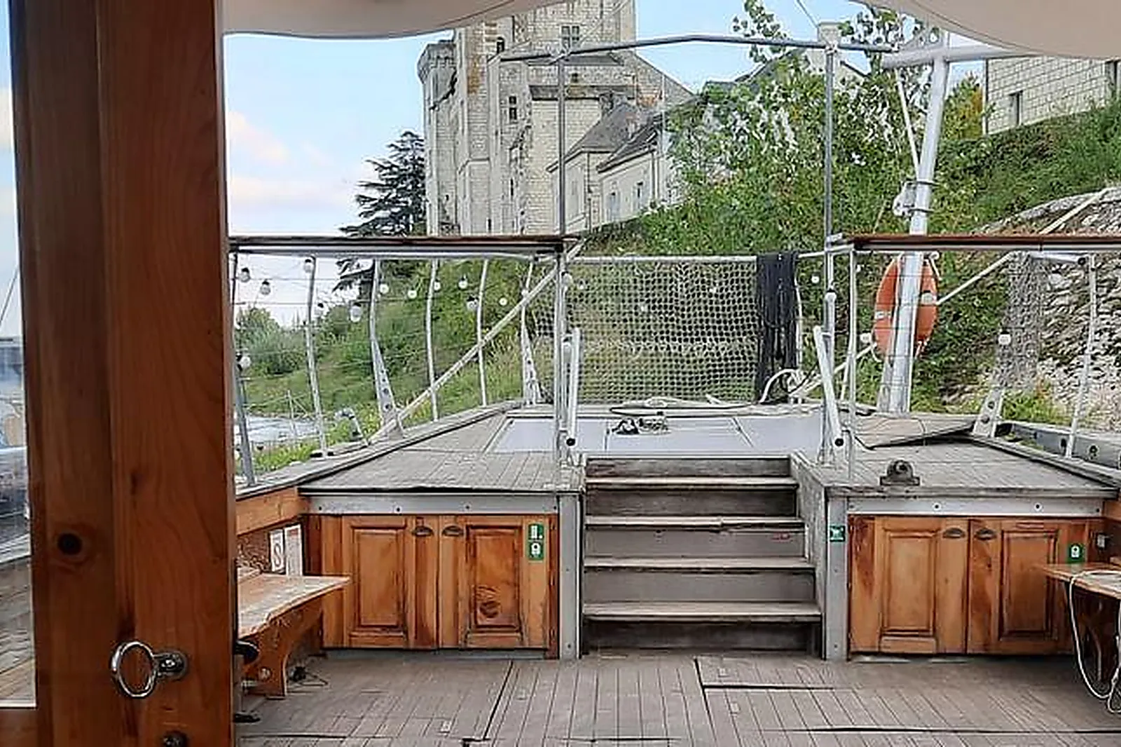 Lieux événementiels, BATEAU AMARANTE