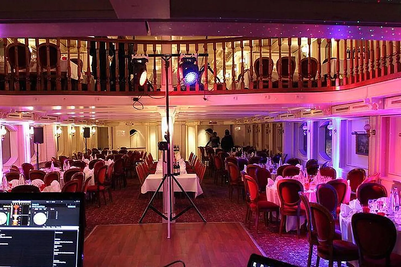 Lieux événementiels, BATEAU LOUISIANE BELLE