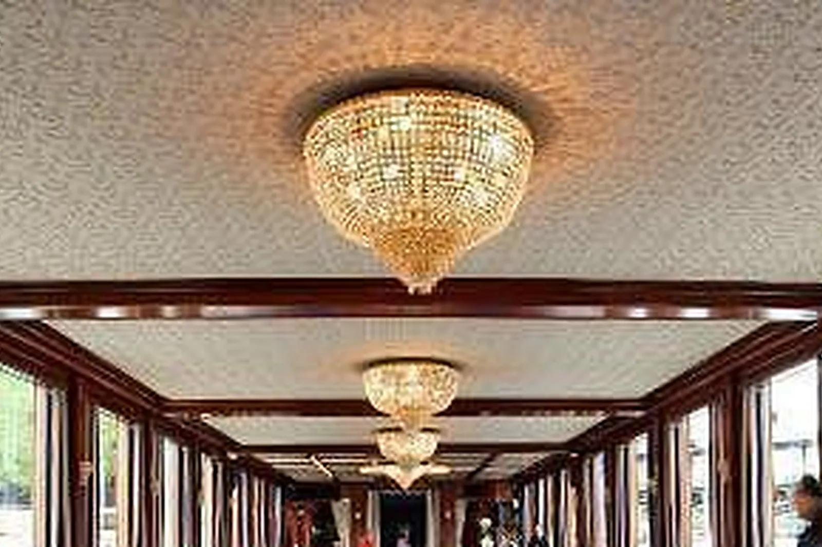 Lieux événementiels, POUCE CAFÉ