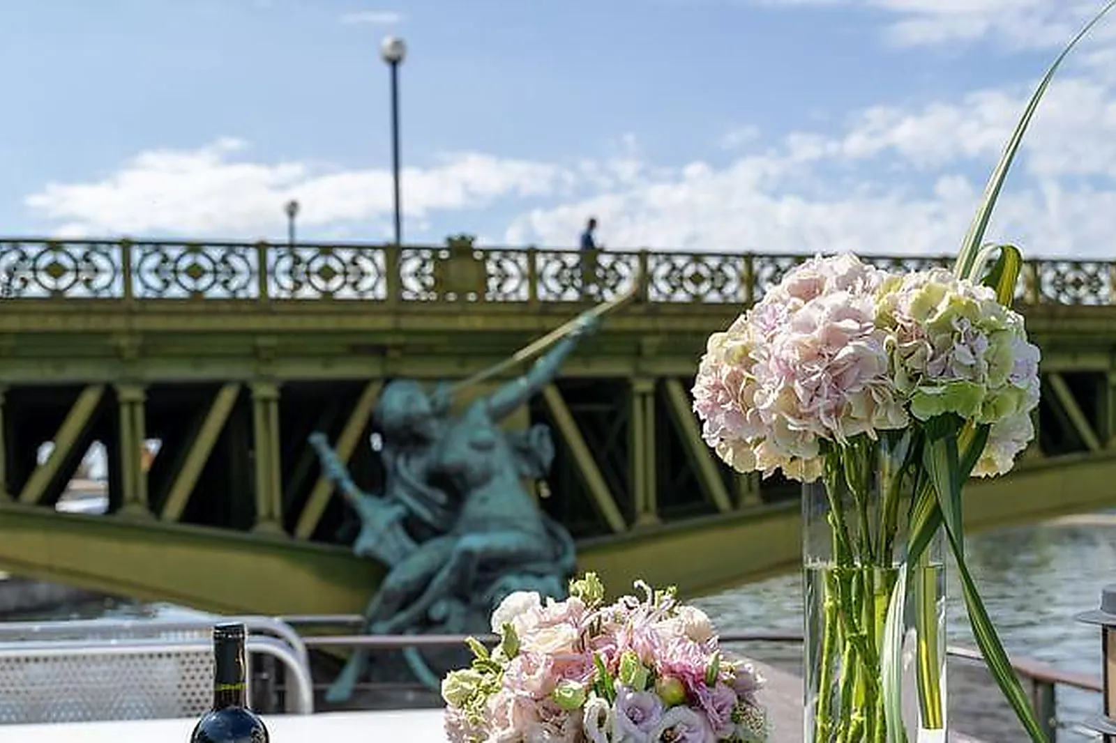 Lieux événementiels, POUCE CAFÉ