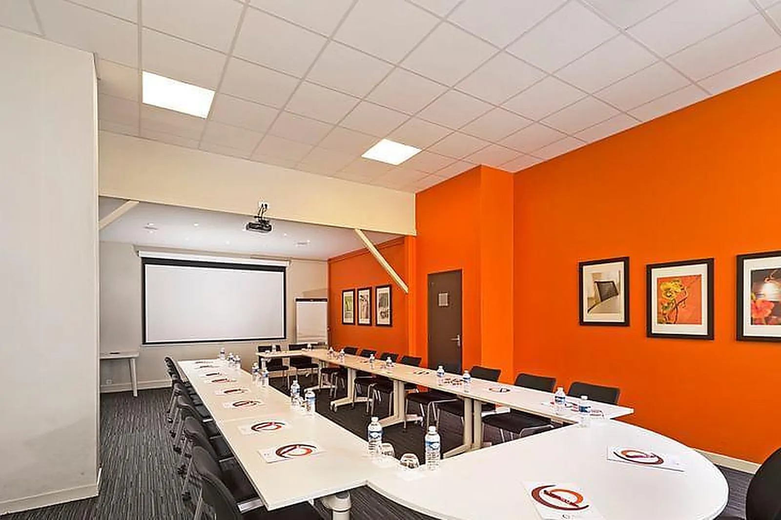 Lieux événementiels, REGGAD ESTATE - GRENOBLE FÉLIX VIALLET