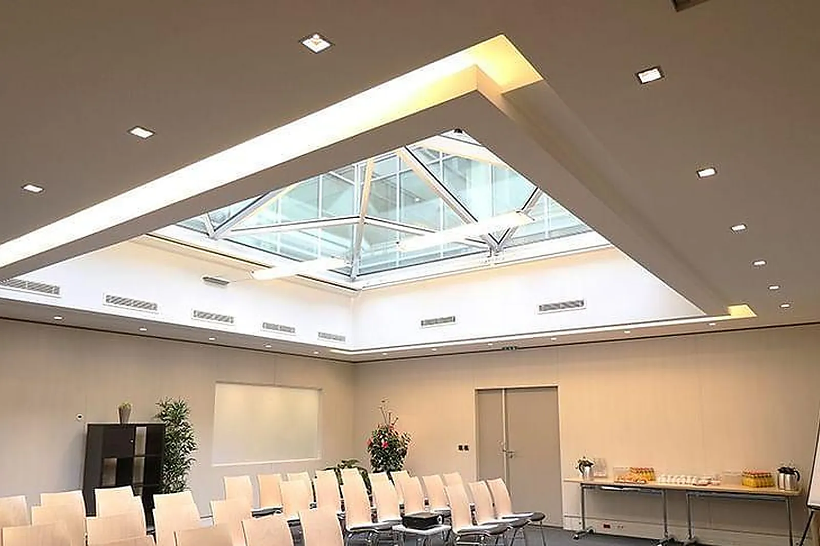 Lieux événementiels, BAYA AXESS WAGRAM