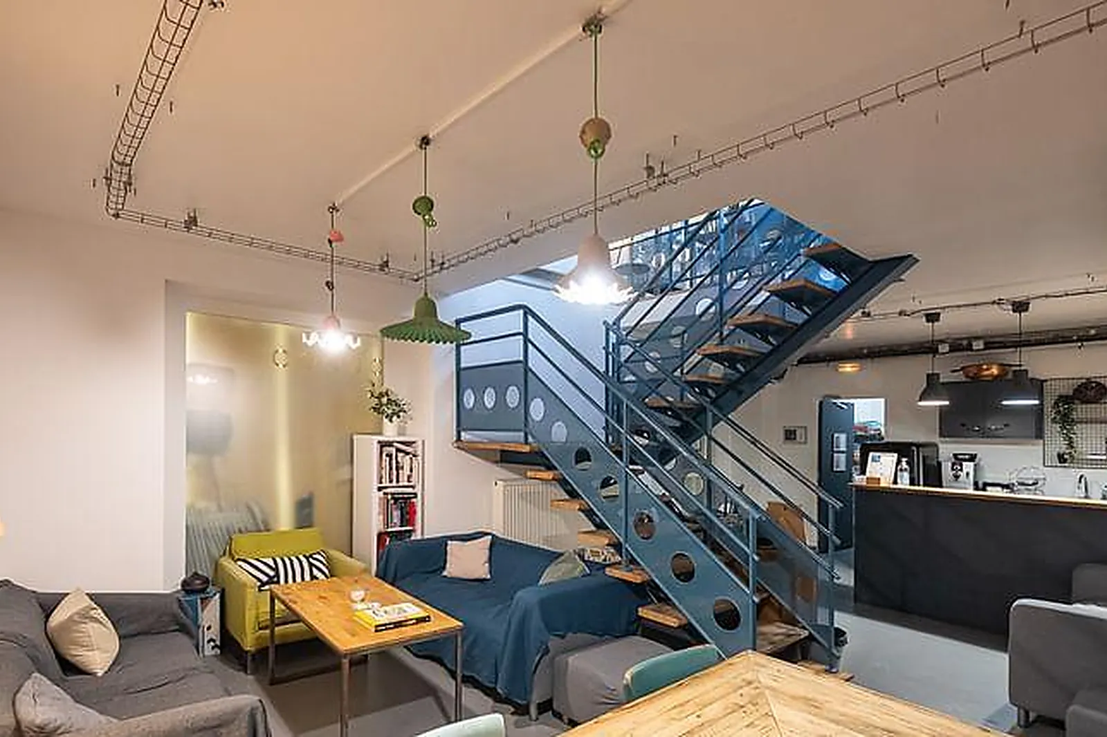 Lieux événementiels, BE COWORKING - LA JONQUIÈRE