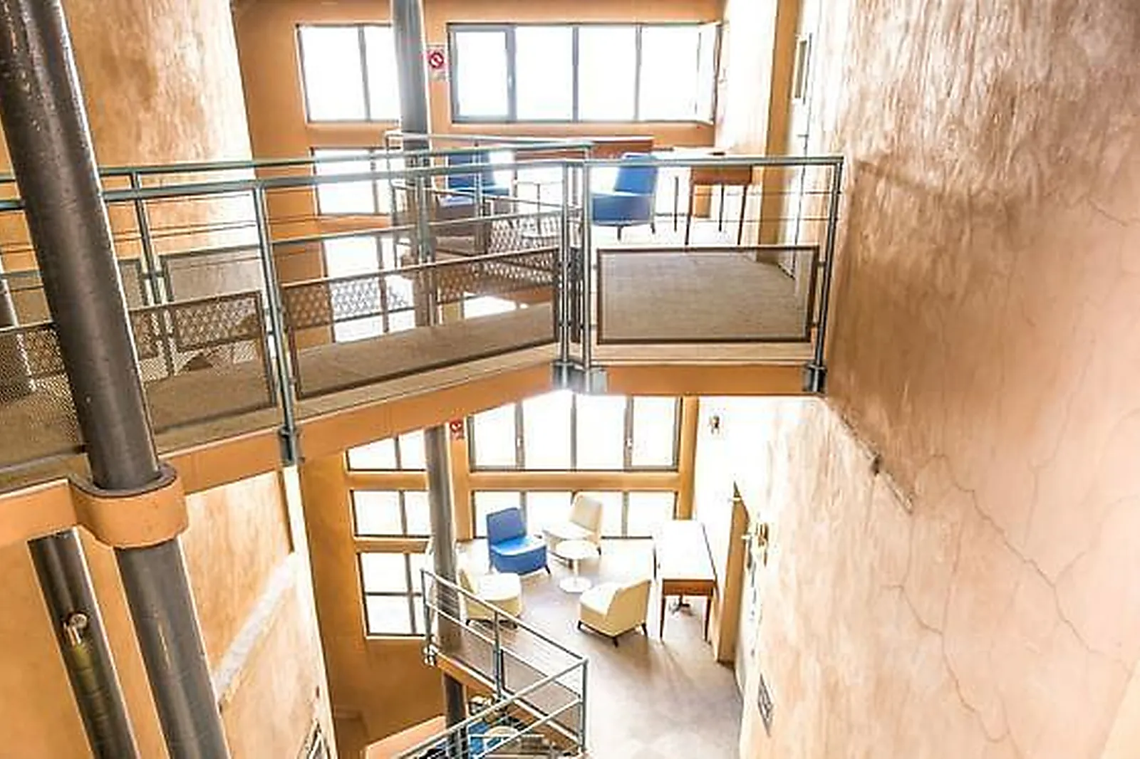 Lieux événementiels, BELAMBRA LYON ***