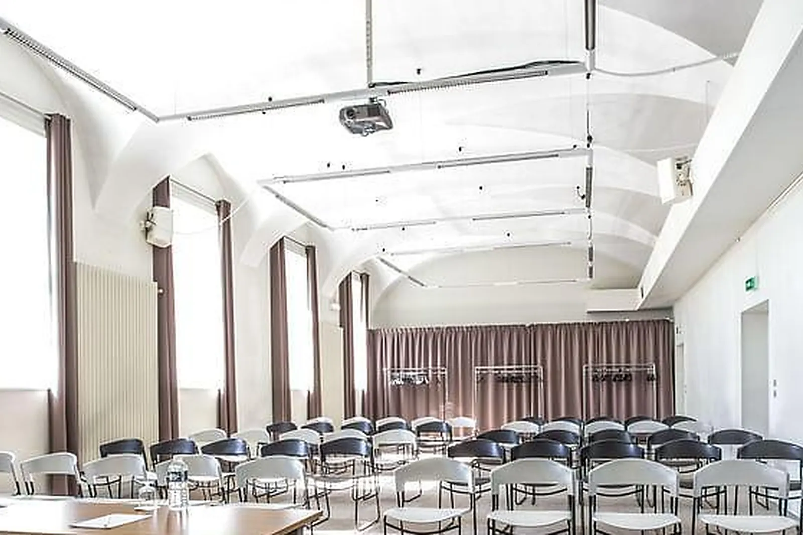 Lieux événementiels, BELAMBRA LYON ***