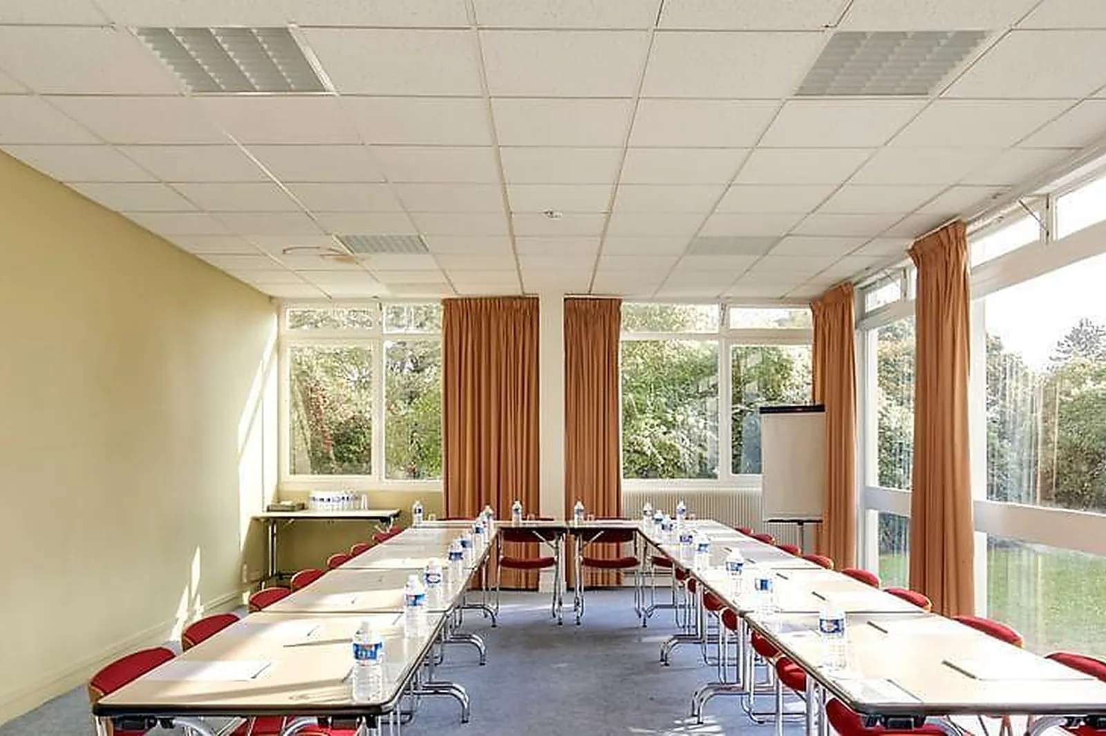 Lieux événementiels, BELAMBRA MEETINGS & EVENTS - DOMAINE DU NORMONT ***