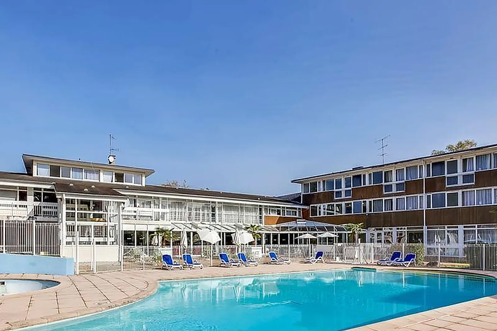 Lieux événementiels, BELAMBRA MEETINGS & EVENTS - DOMAINE DU NORMONT ***