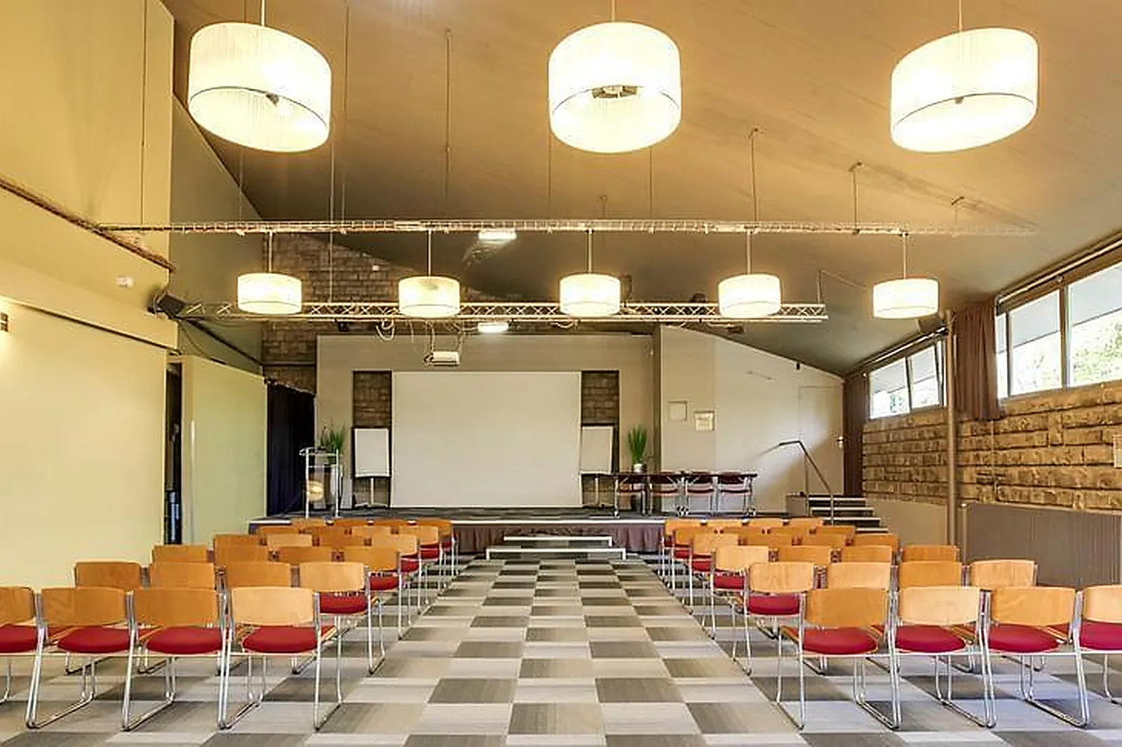 Lieux événementiels, BELAMBRA MEETINGS & EVENTS - DOMAINE DU NORMONT ***