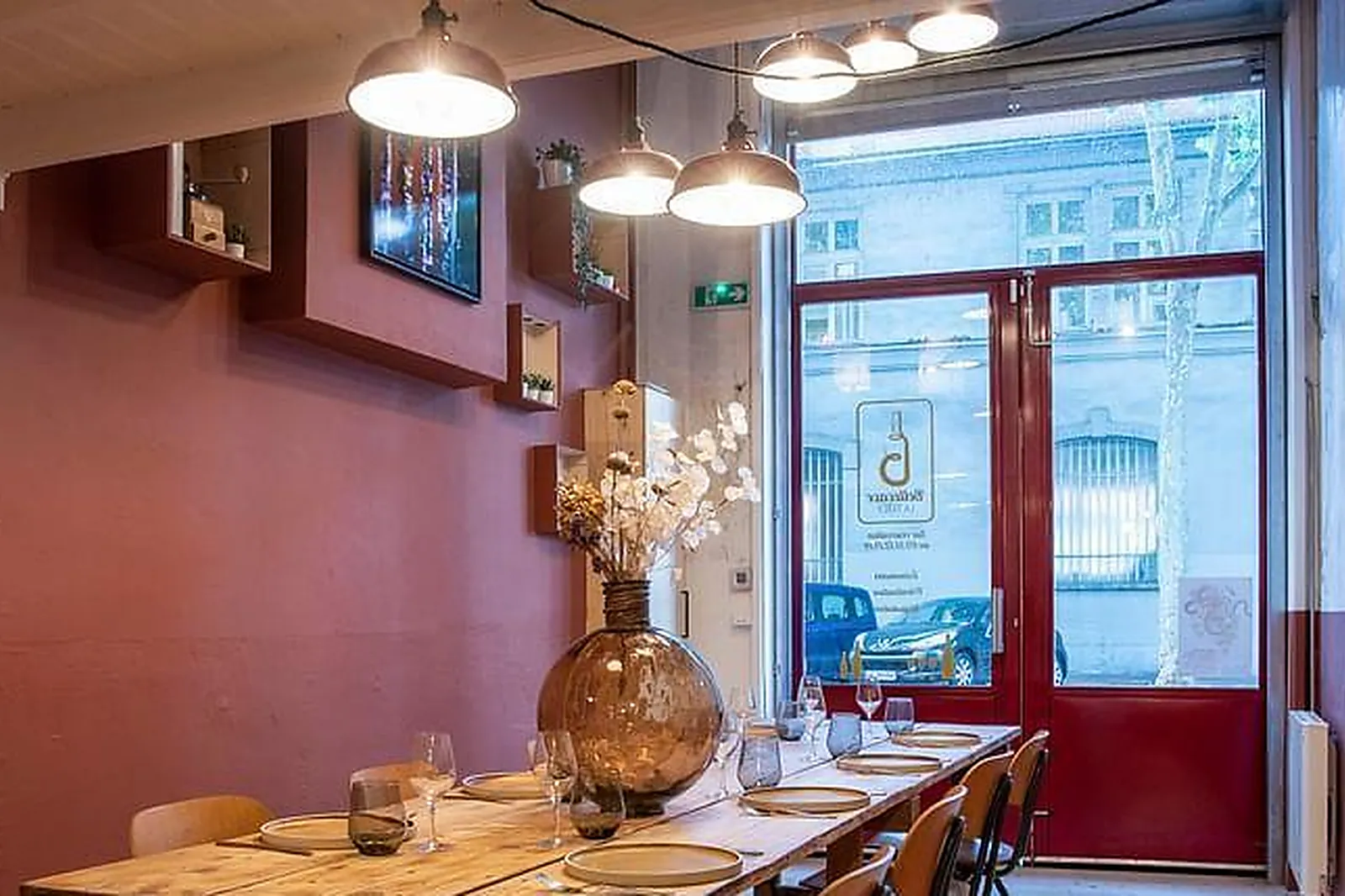 Lieux événementiels, BELLECAVE LA TABLE