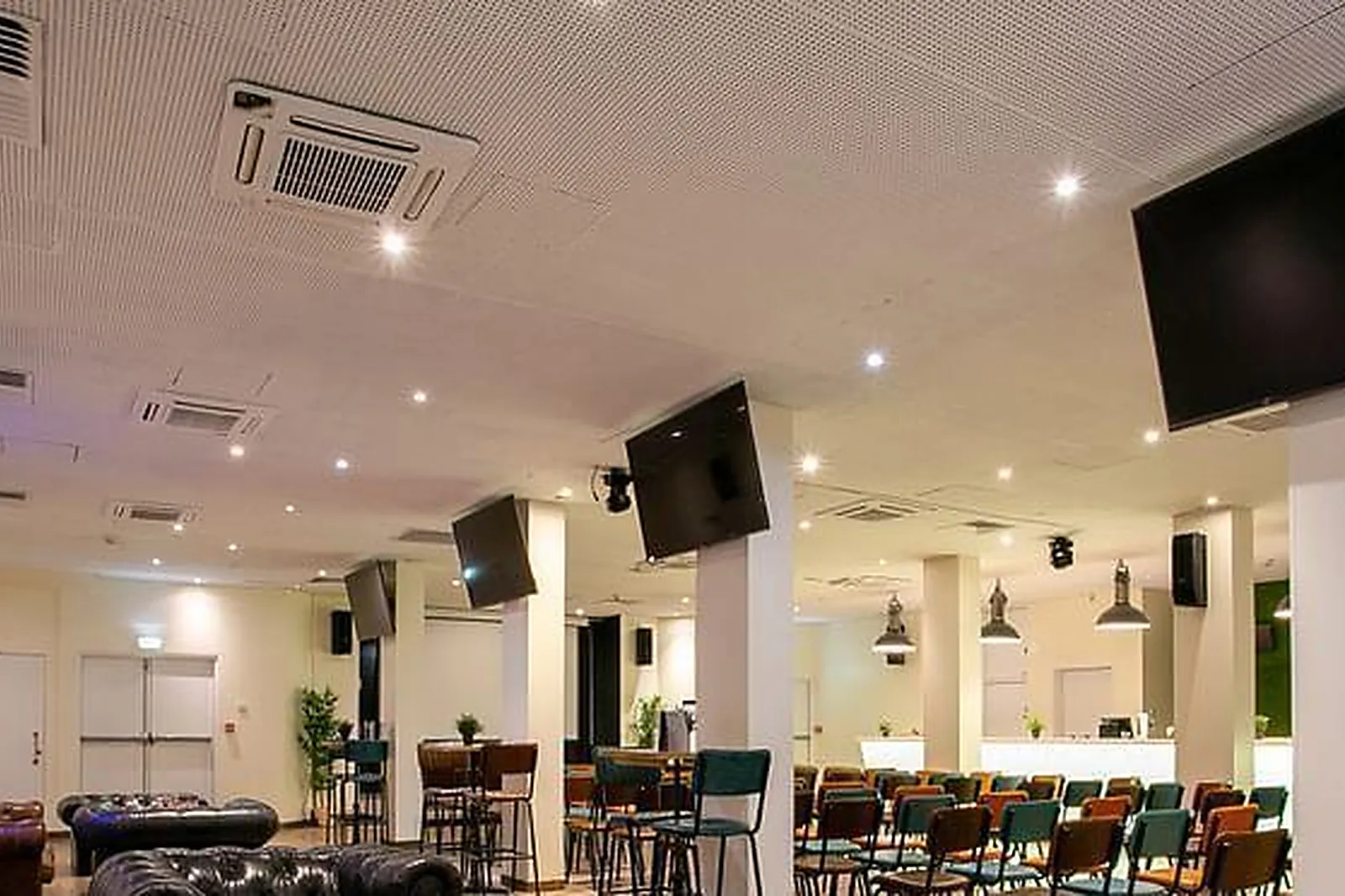 Lieux événementiels, OURS BLANC HOTEL & SPA