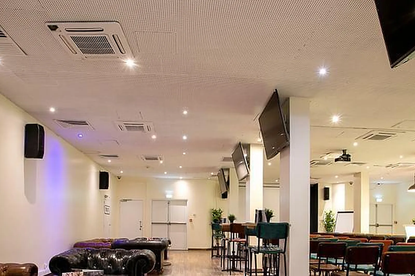 Lieux événementiels, OURS BLANC HOTEL & SPA