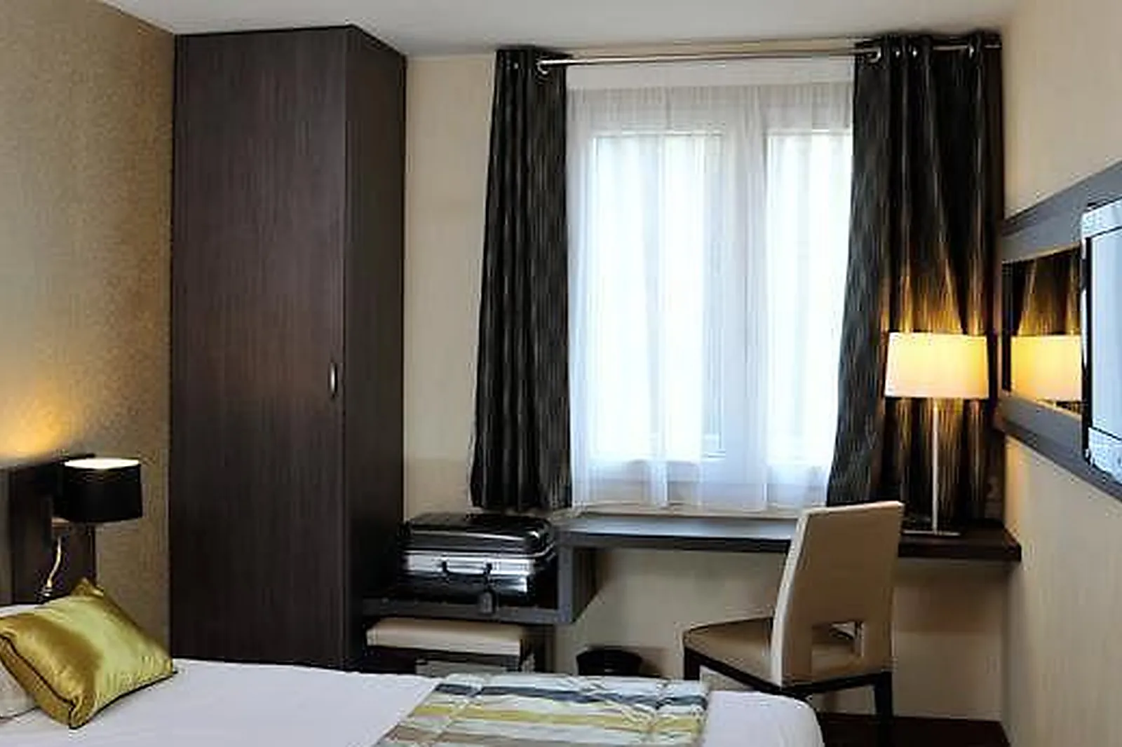 Lieux événementiels, BEST WESTERN ELIXIR GRASSE ****