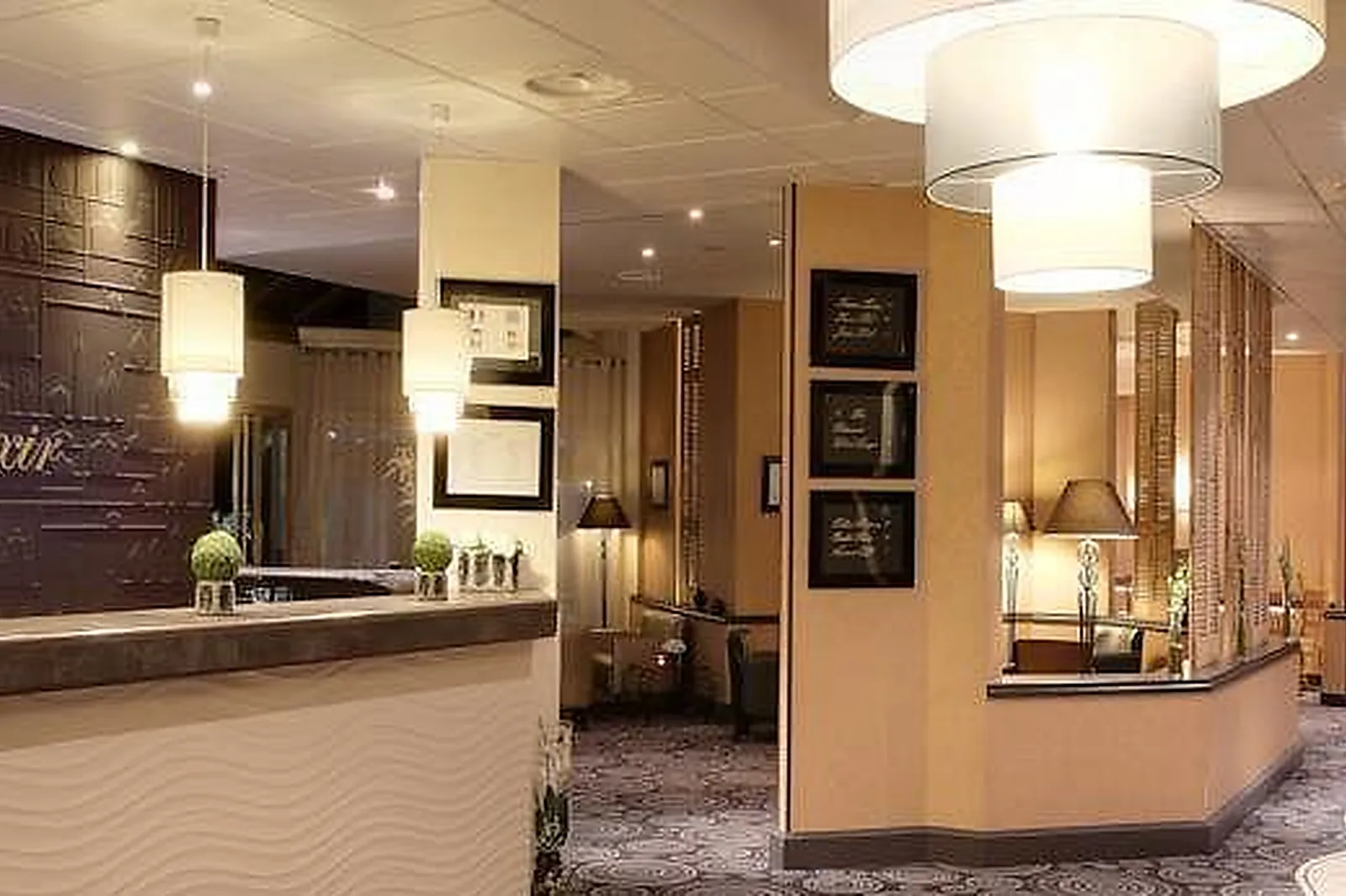 Lieux événementiels, BEST WESTERN ELIXIR GRASSE ****