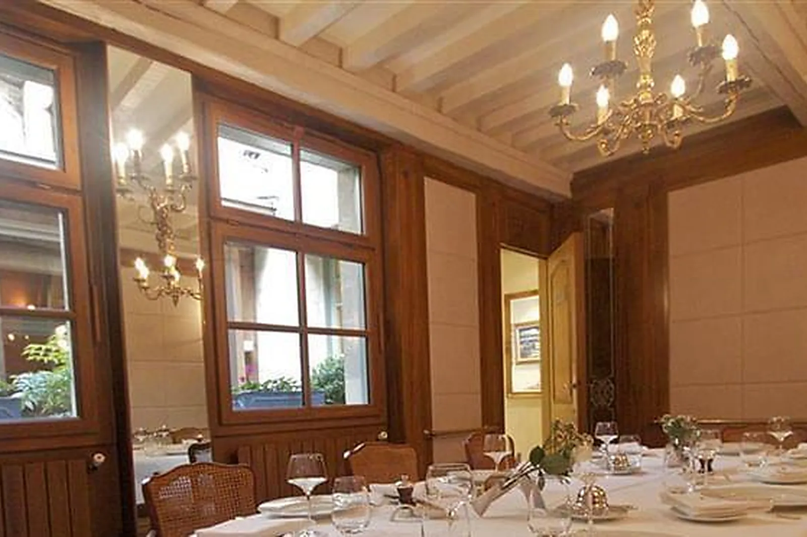 Lieux événementiels, BEST WESTERN HÔTEL LE DAUPHIN LE SPA DU PRIEURE ****