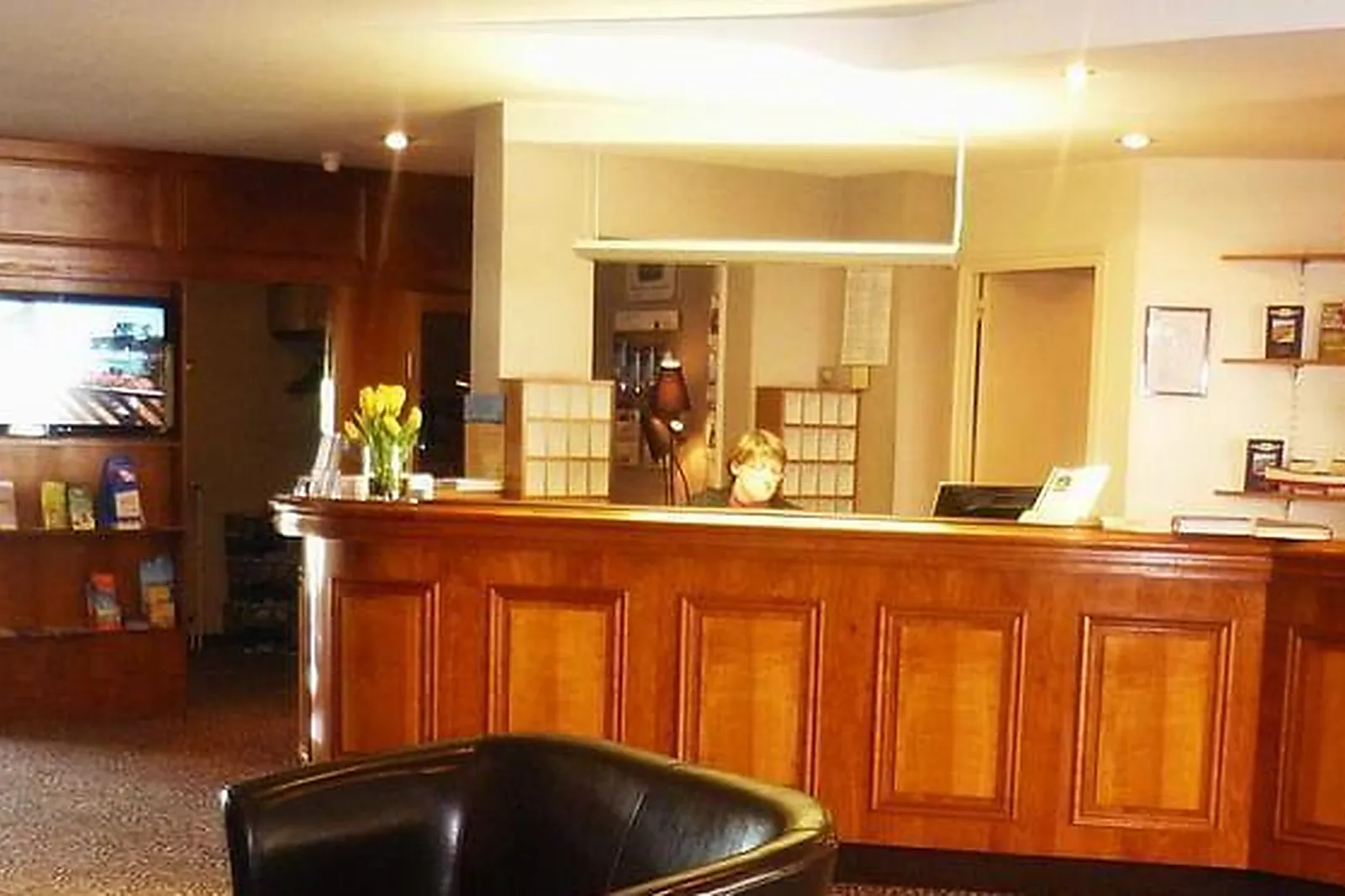 Lieux événementiels, BEST WESTERN HÔTEL LE ROOF ***