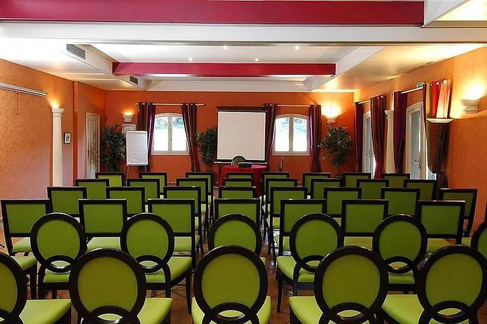 Lieux événementiels, BEST WESTERN L'ORANGERIE ***