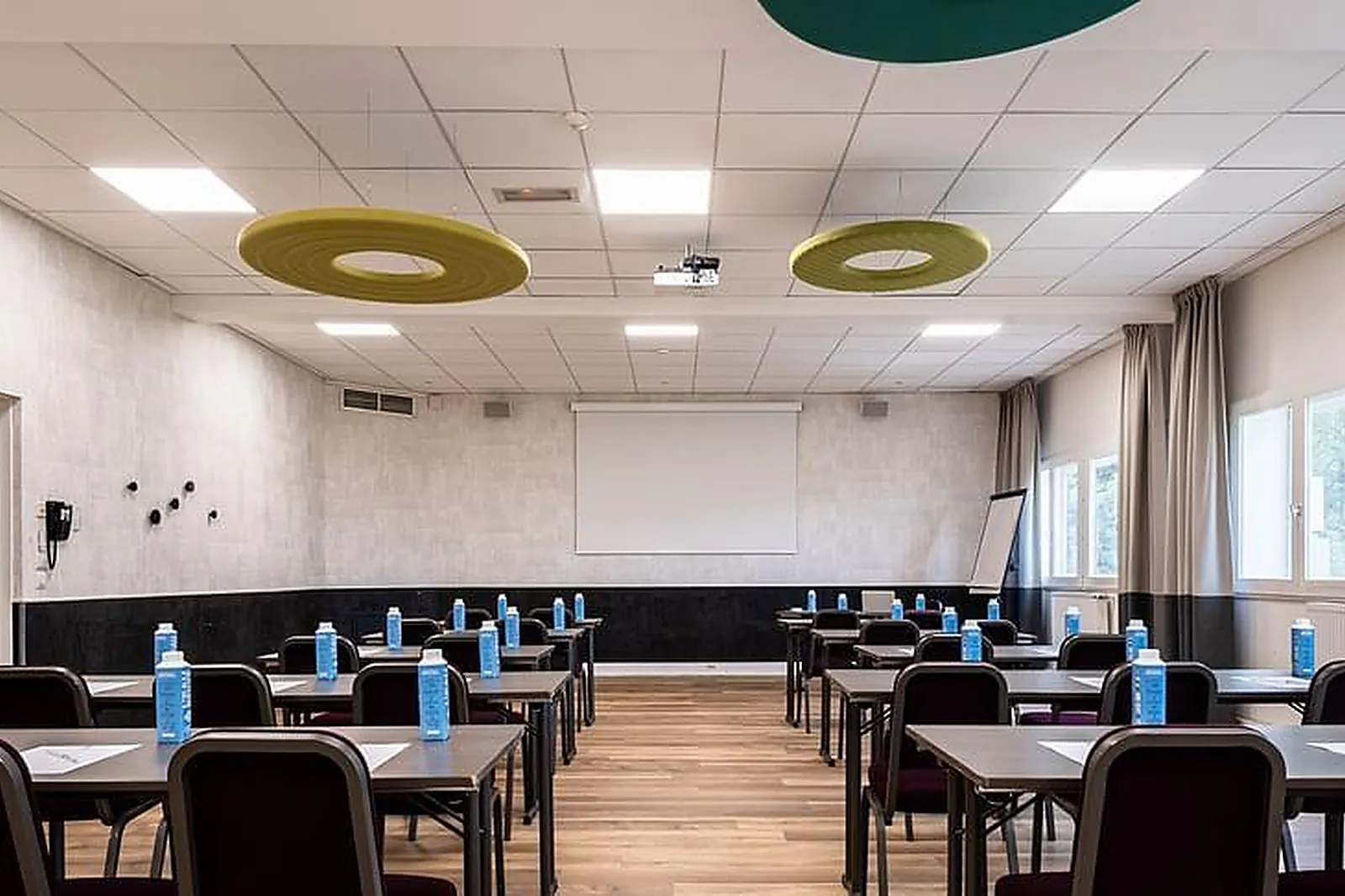 Lieux événementiels, BEST WESTERN L'ORÉE PARIS SUD ****