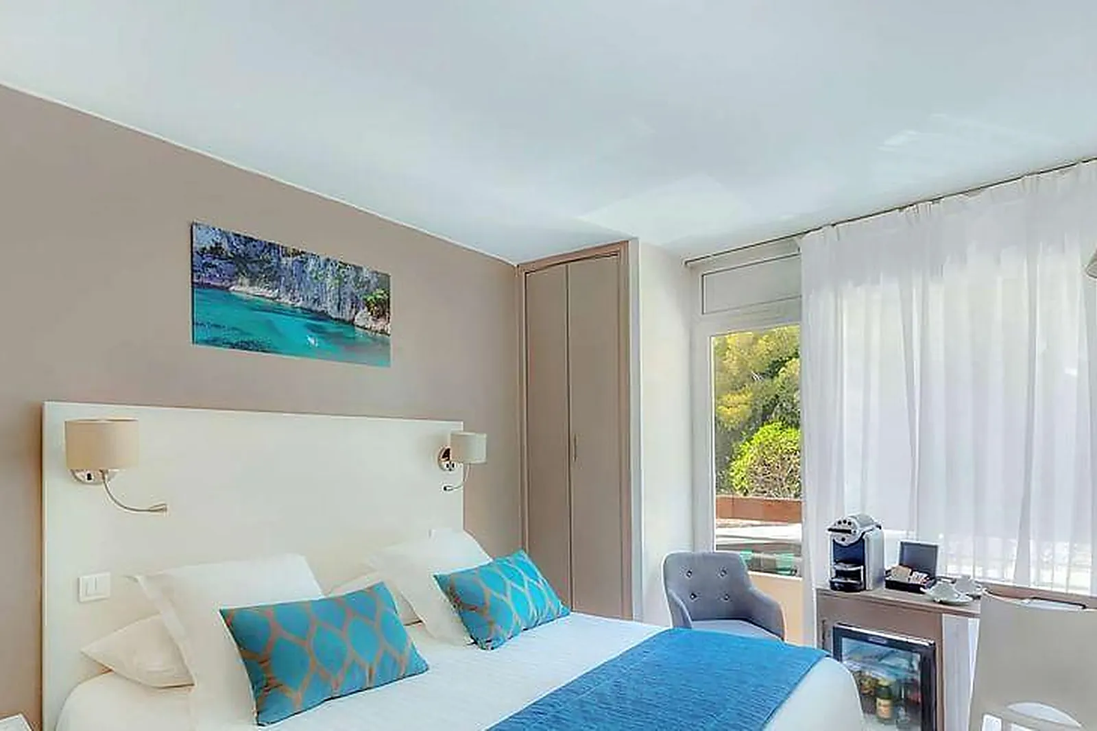 Lieux événementiels, BEST WESTERN LA RADE ***