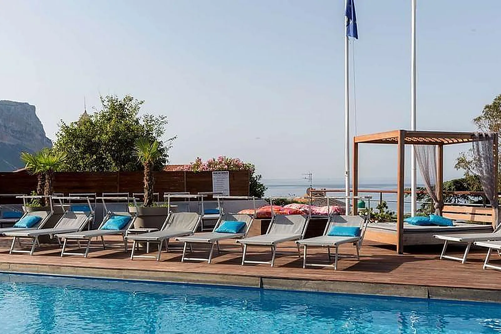 Lieux événementiels, BEST WESTERN LA RADE ***