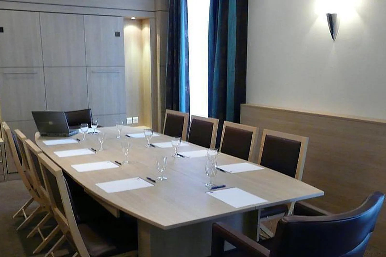 Lieux événementiels, BEST WESTERN LE GRAND HOTEL ****