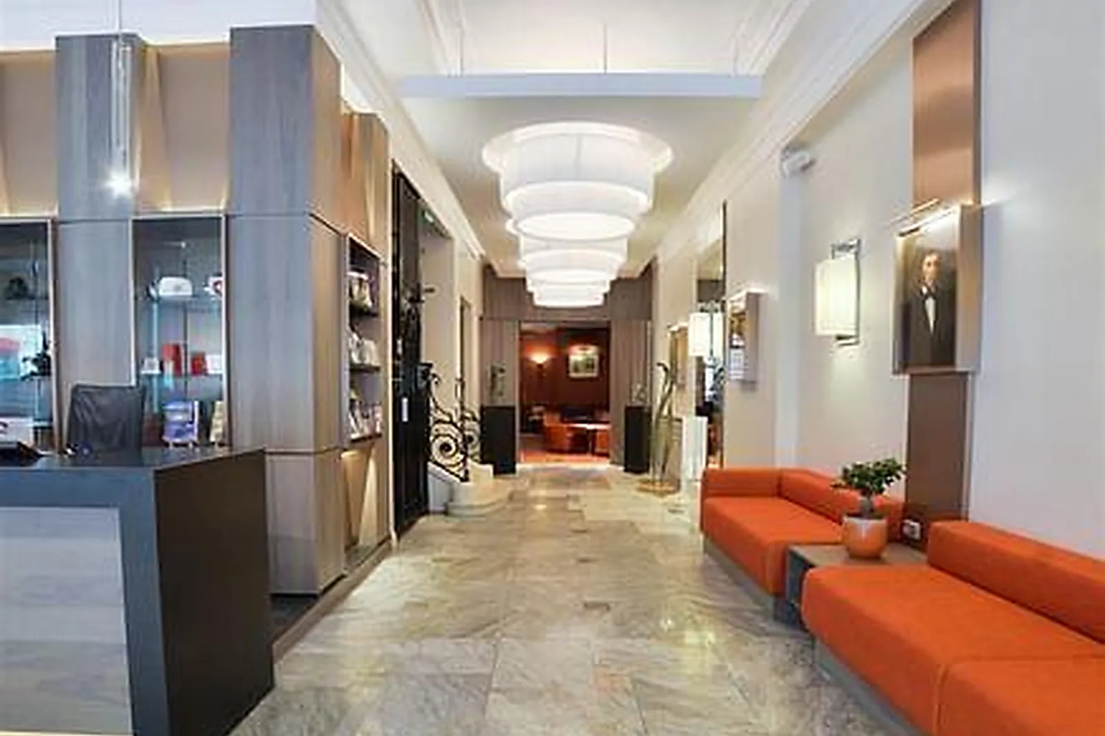 Lieux événementiels, BEST WESTERN LE GRAND HOTEL ****