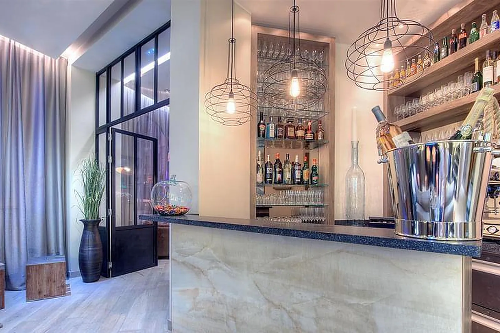 Lieux événementiels, BEST WESTERN PLUS HÔTEL DE MADRID ****