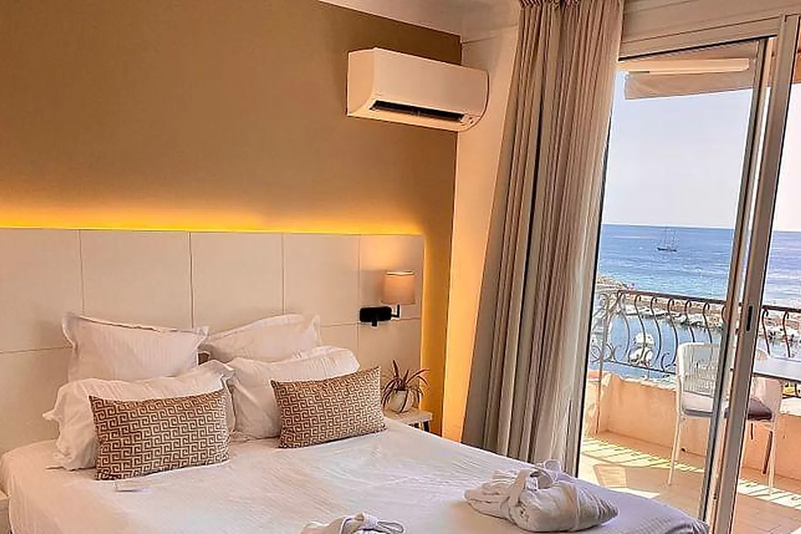 Lieux événementiels, CORLEONE PIZANÇON