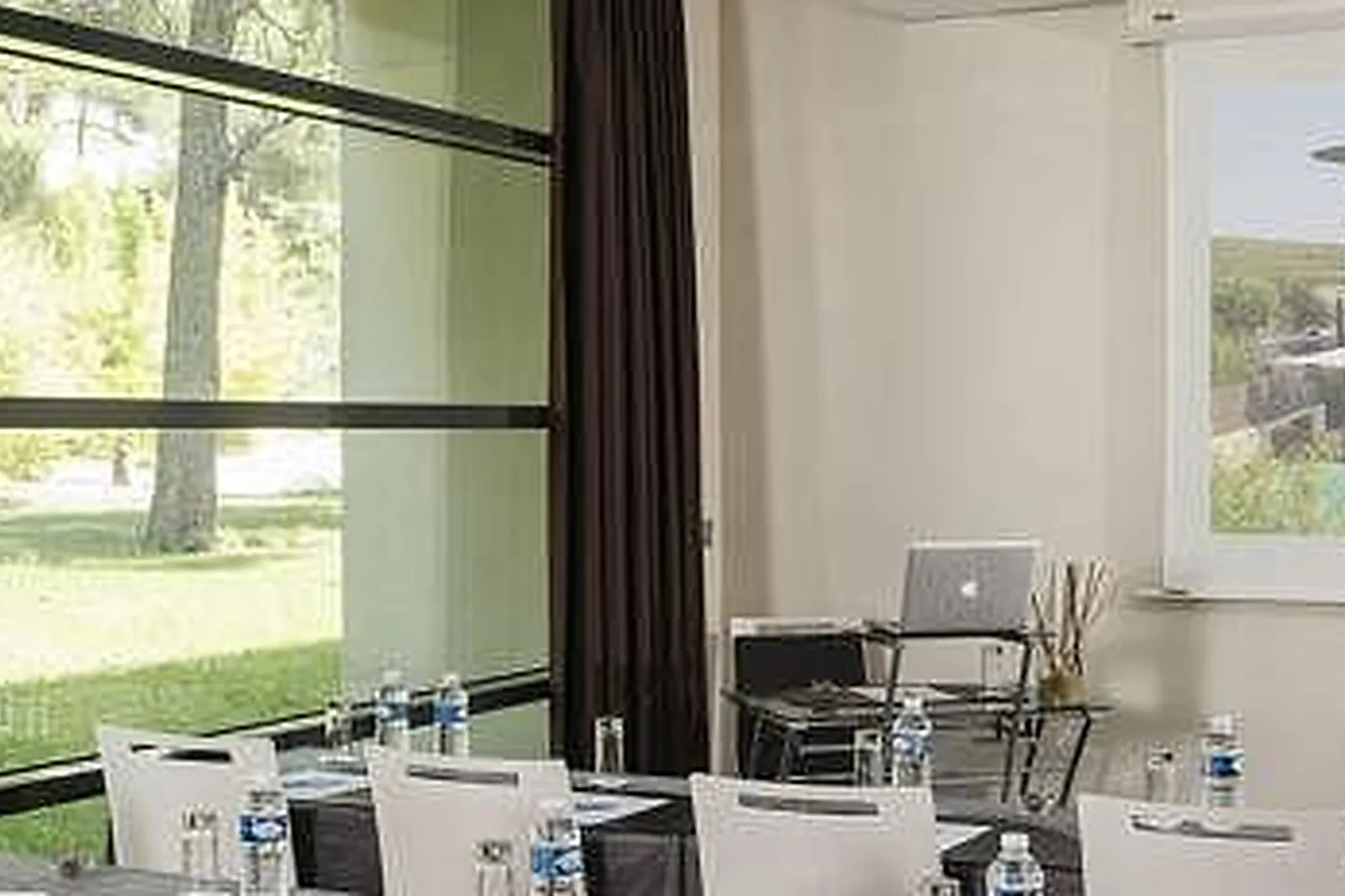 Lieux événementiels, BEST WESTERN PLUS HÔTEL DE L'ARBOIS ***